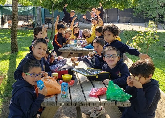 Nivel Kínder participó en actividades de transición a 1° Básico